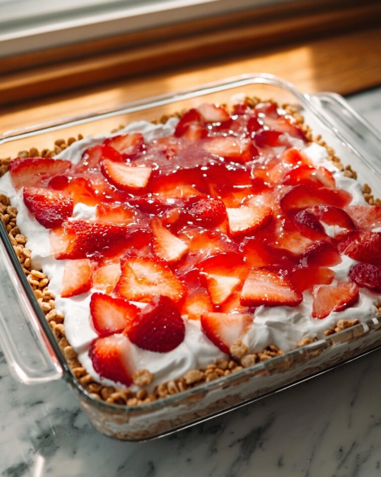 Strawberry Pretzel Salad Recipe